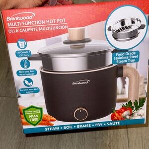 Brentwood Multi-Function Hot Pot in Black